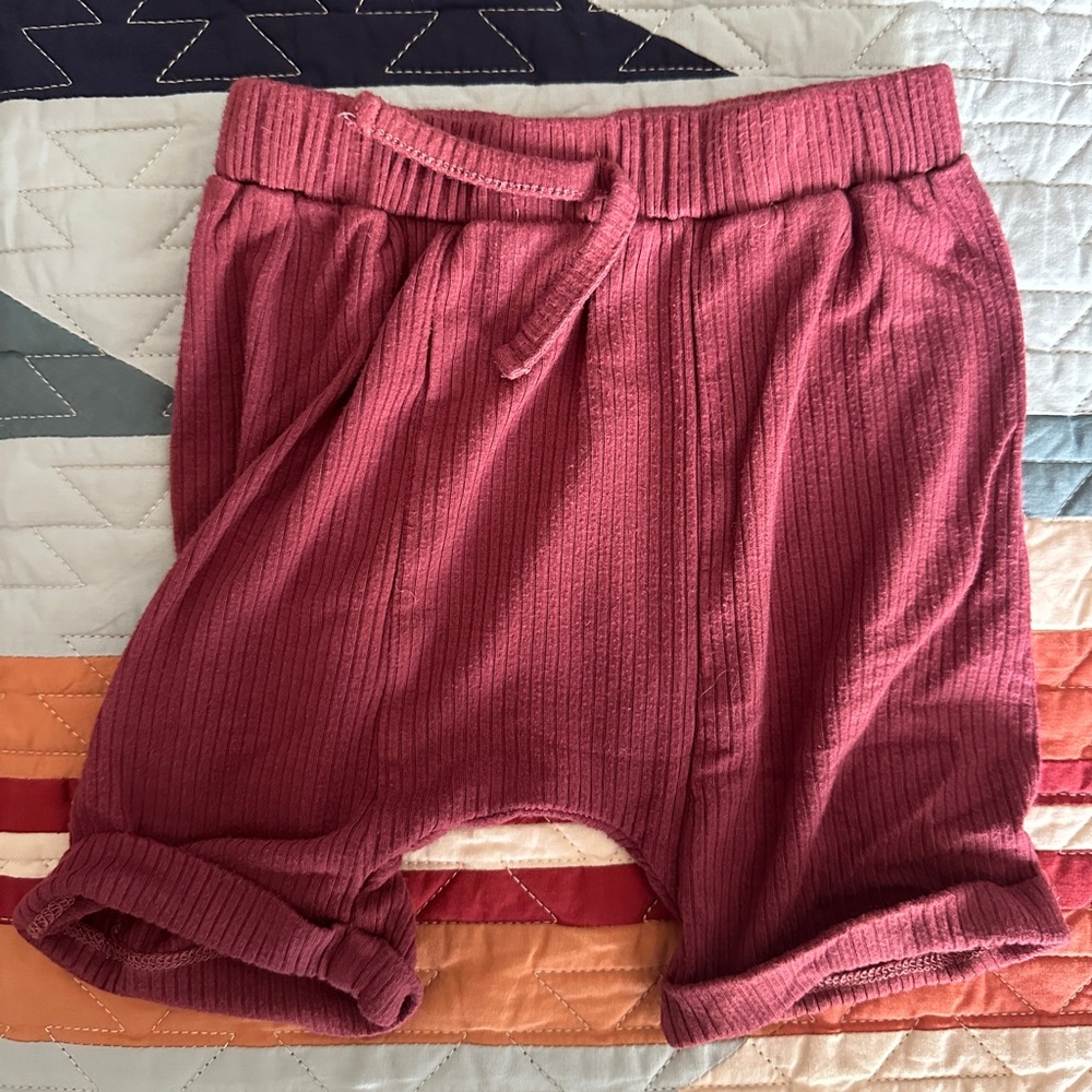 Kate Quinn Ribbed Burgundy Baby Shorts